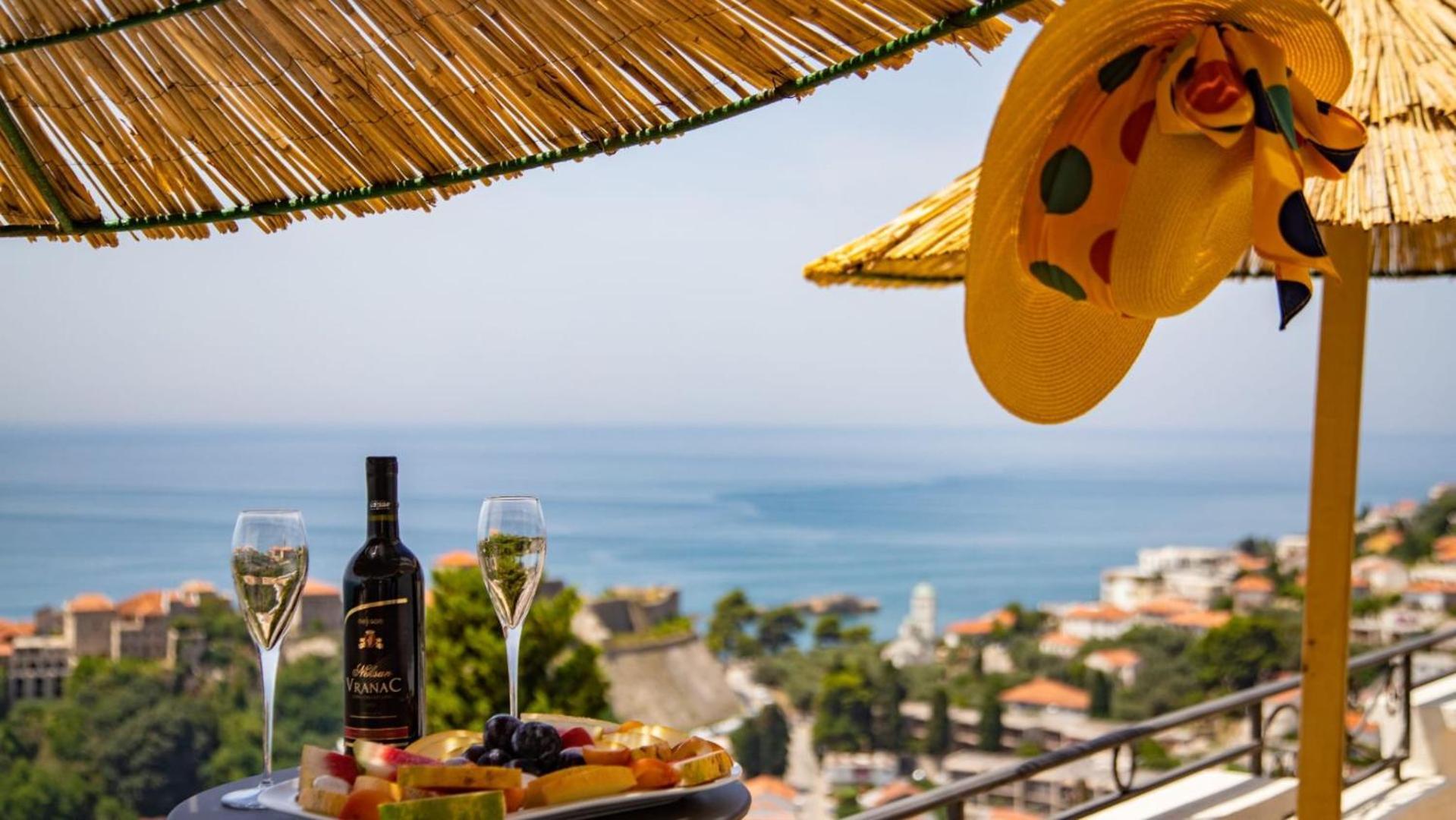 Apartments Montenegro Hills Ülgün Dış mekan fotoğraf